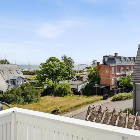 Eksklusiv Strandvejsvilla M Panorama Havudsigt Apartment *